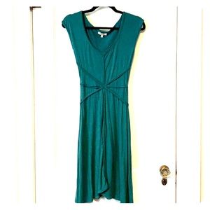 Max Studio green dress